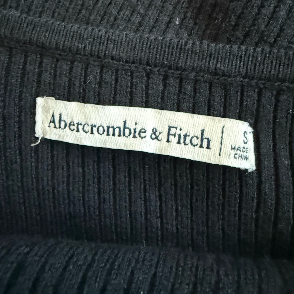 NWOT Abercrombie & Fitch Black Long Sleeve Sweater Dress with Mockneck Shrug - Picture 4 of 4